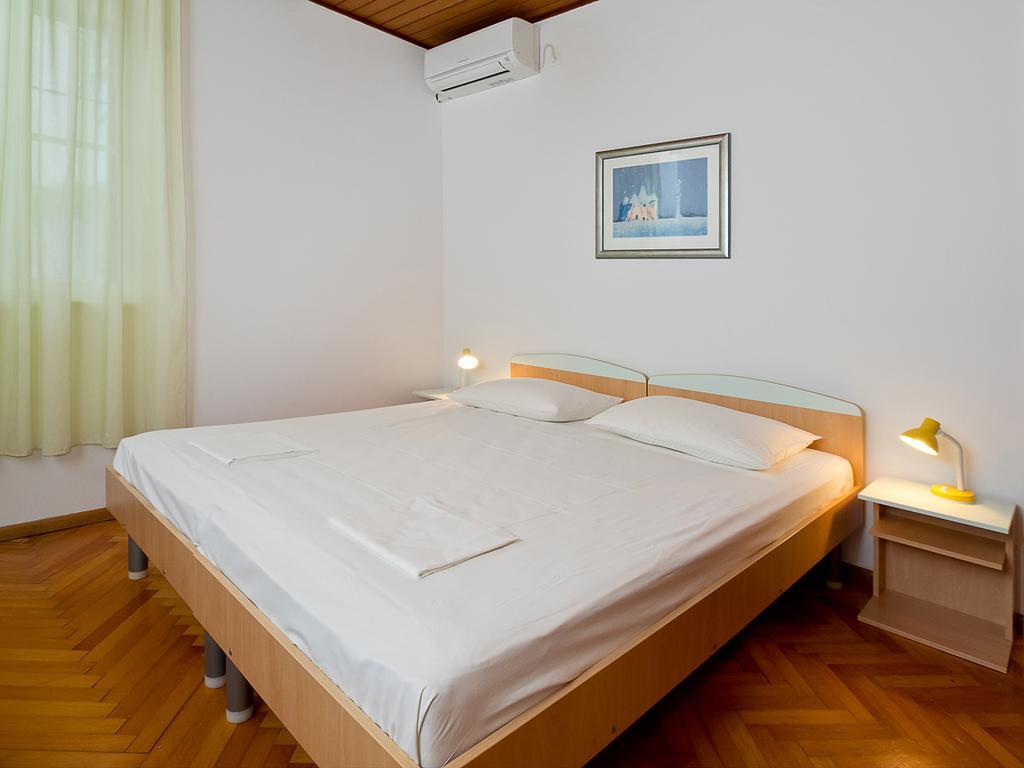 Apartments Dr. Vlasic Podstrana Bagian luar foto